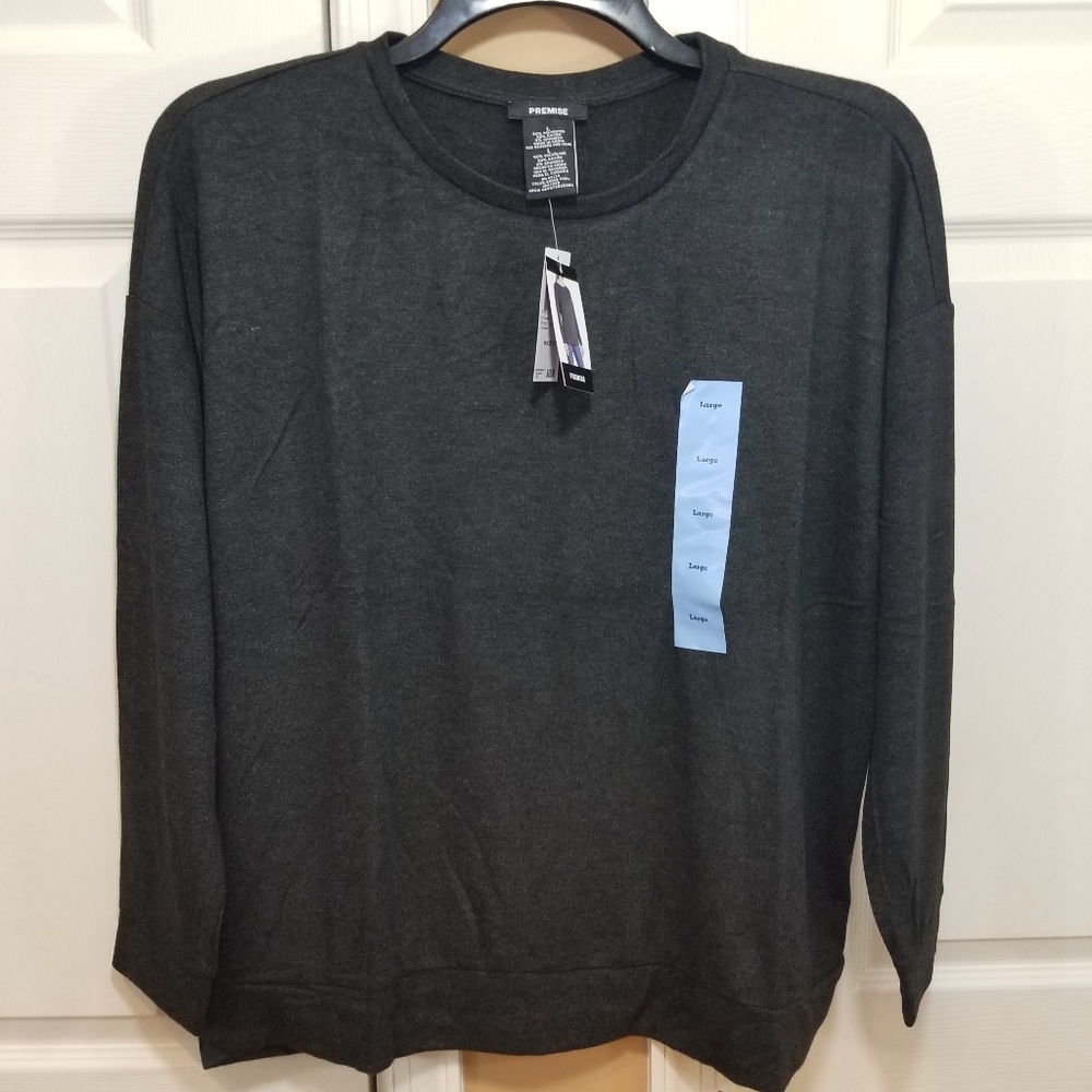 Premise Womens Long Sleeve Back Zip Top